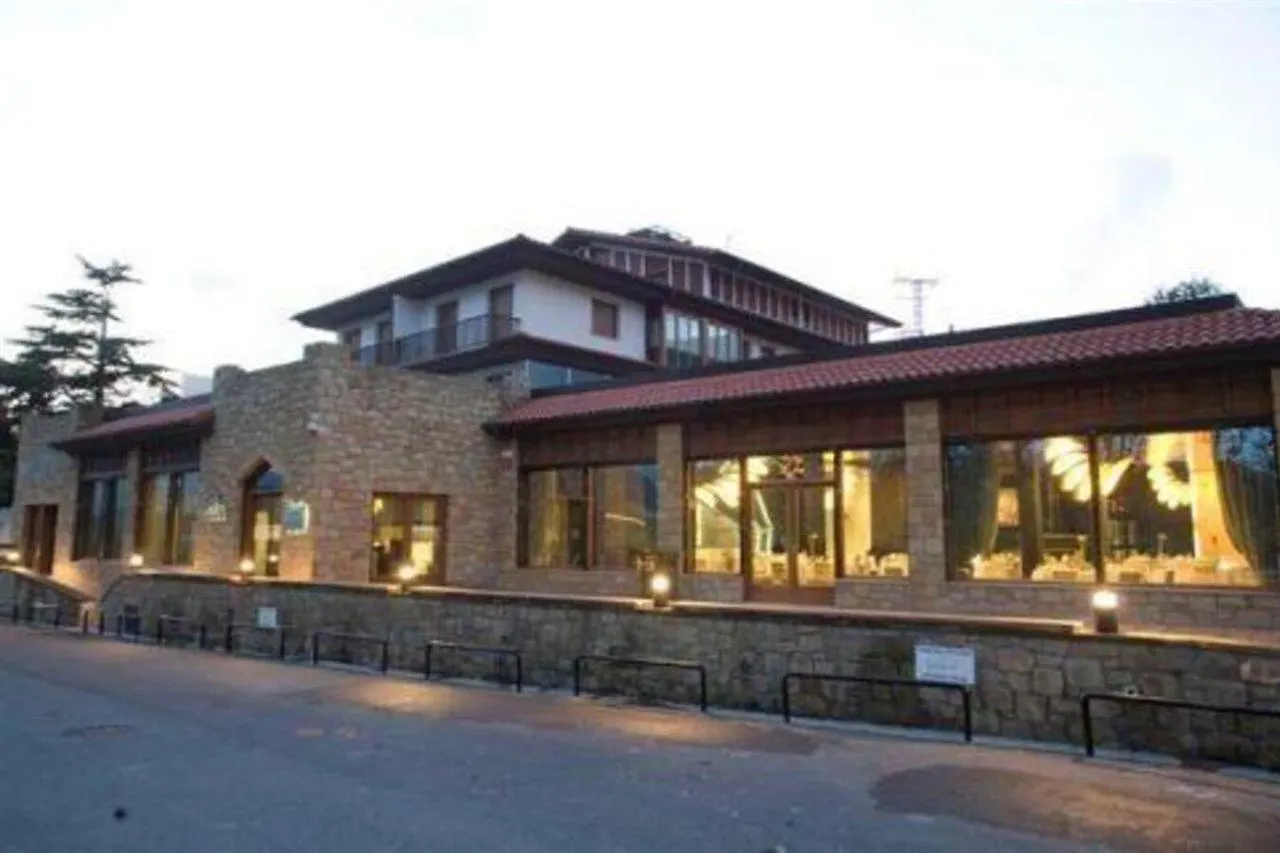 Talaimendi Apartamentuak زاروتز 0*,