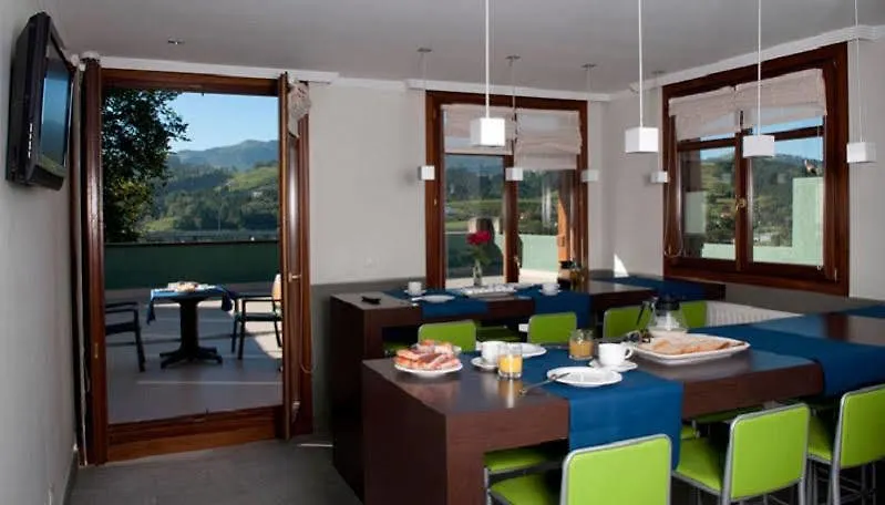 Talaimendi Apartamentuak زاروتز